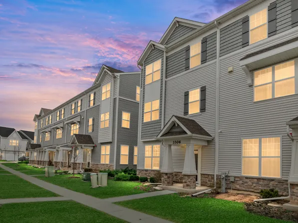 3306 Trillium Cir #3001, Rolling Meadows, IL 60008