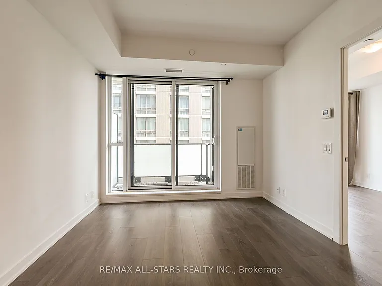609 Avenue Rd #1001 — Photo 5
