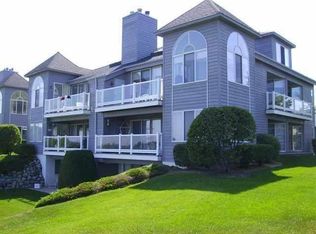 217 Belvedere Terrace Dr APT 20, Charlevoix, MI 49720