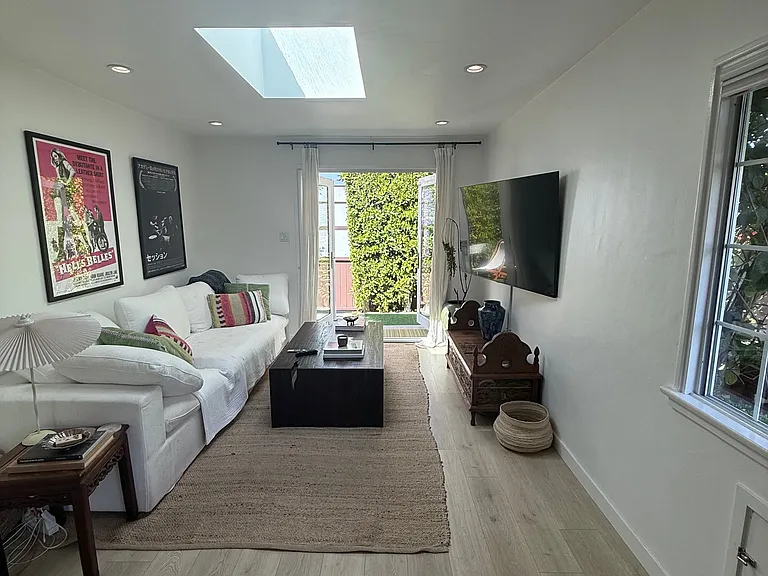 2032 Ocean Park Blvd #2032 — Photo 11