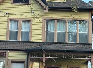 1818 NW Couch St #5, Portland, OR 97209