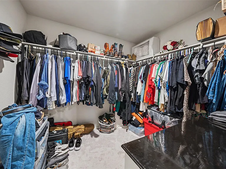 20815 Acorn Valley Dr — Photo 19