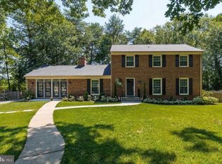 9017 Maritime Ct, Springfield, VA 22153