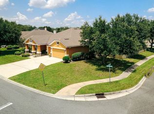 987 Drakewood Dr, Orange Park, FL 32065