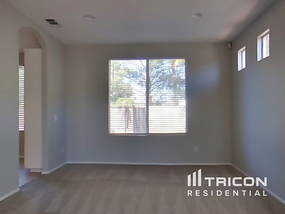 4th image of 43756 Alcoba Dr