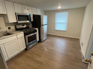 710 Dexter St #4, Madison, WI 53704