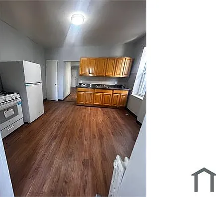 3 bed, $2,900 — Photo 3
