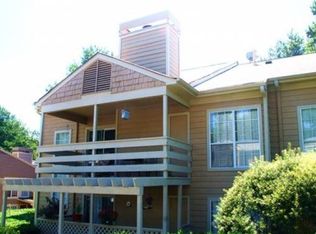 1101 Riverview Dr SE, Marietta, GA 30067