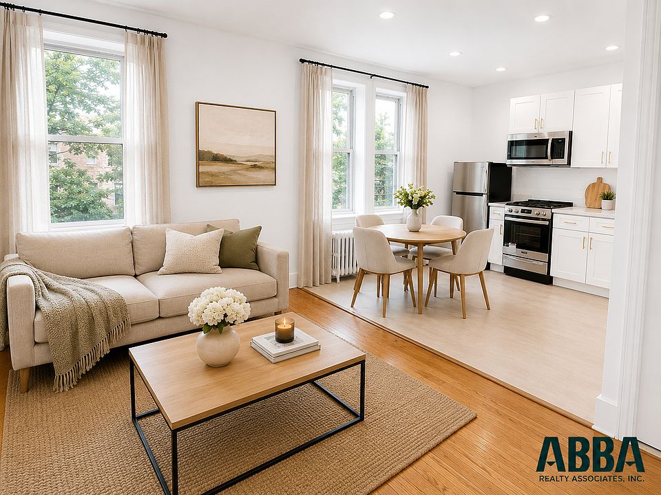 1st image of 926 Clarkson Ave #3R
