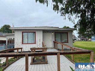 1221 Caroline St, Port Angeles, WA