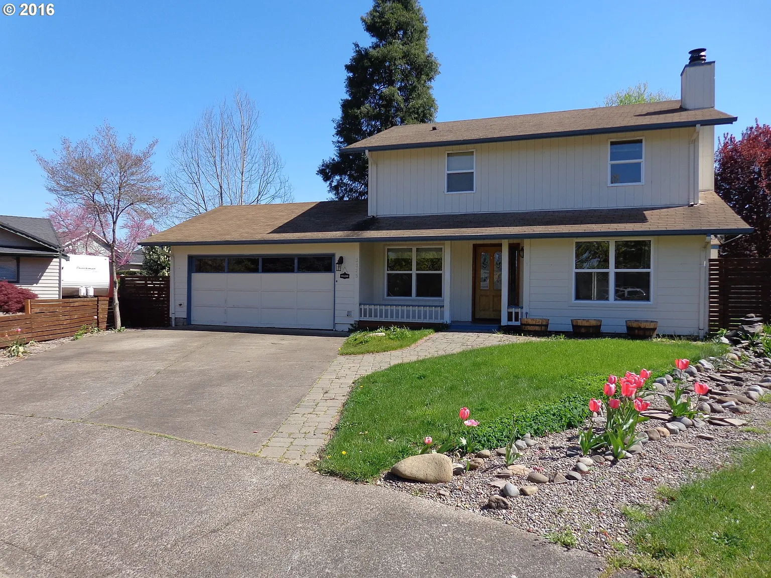 3325 Honeywood St photo 1
