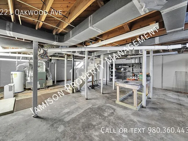 1221 Oakwood Ave — Photo 28