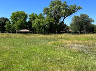 715 El Alhambra Cir NW, Los Ranchos De Albuquerque, NM 87107