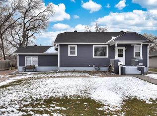 2011 E 1st St, Fremont, NE 68025
