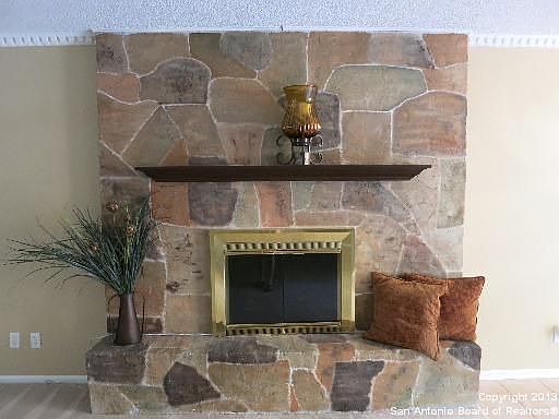 5th image of 8715 Starcrest Dr