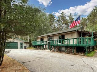 W5595 Archer Ln, Wild Rose, WI 54984