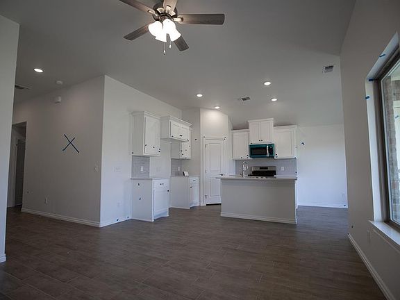 3rd image of 11812 Jonas Dr