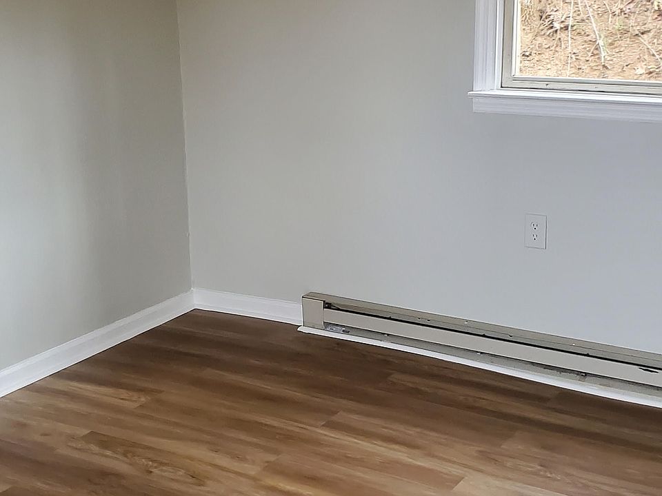 2nd image of 712 Alleghany St #4