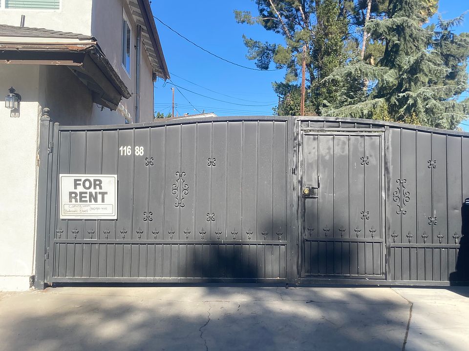 1st image of 11688 Kismet Ave