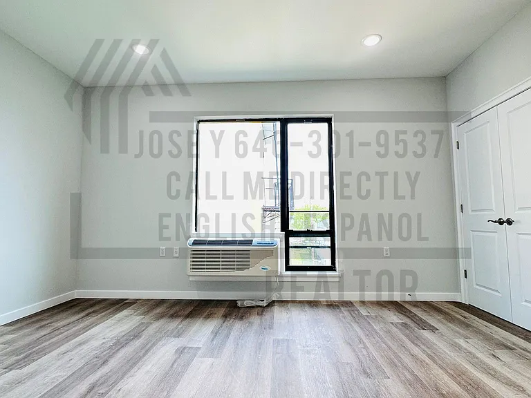 65 Auburn St #196 — Photo 5