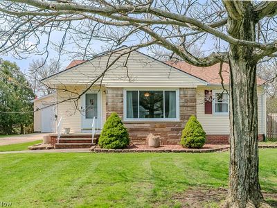 400 Harris Rd, Richmond Heights, OH, 44143