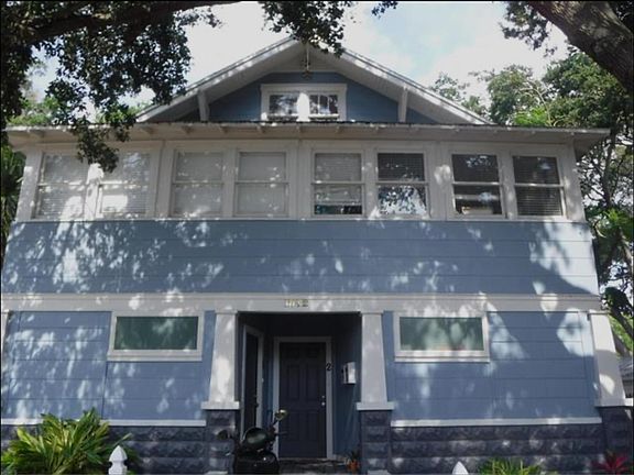 3rd image of 1032 Granville Ct N APT 2
