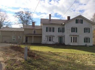 17 W Main St, Brookfield, MA 01506