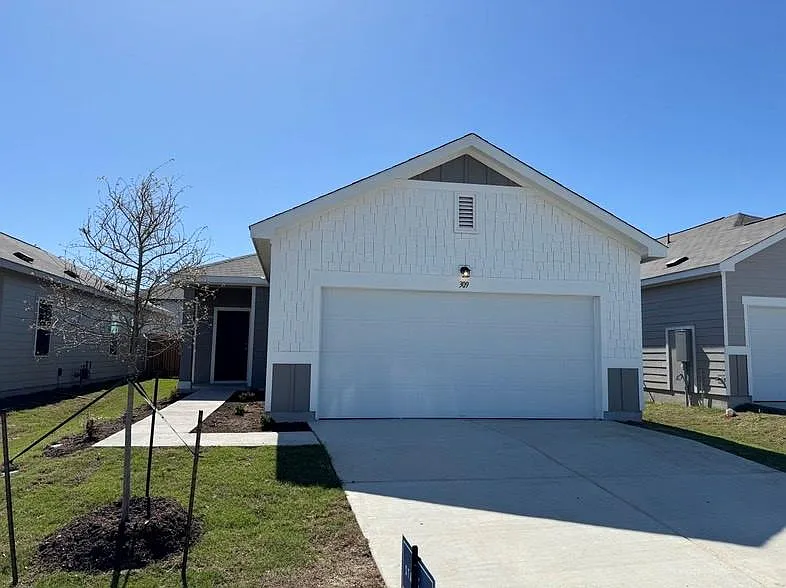 3 bed, 2.0 bath, 1200 sqft, $1,750 — Photo 1