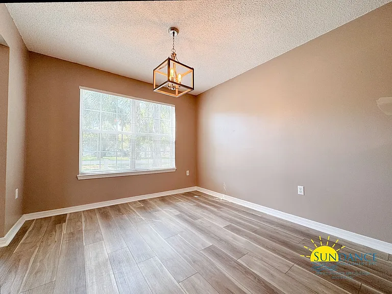 215 Twin Lakes Ln — Photo 7