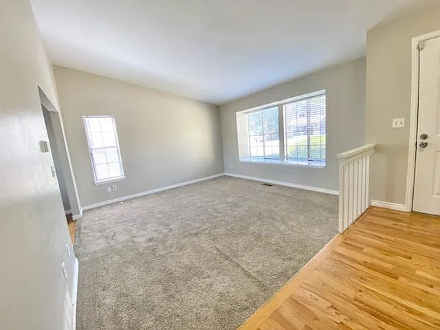 4 bed, 1898 sqft, $3,145 — Photo 3