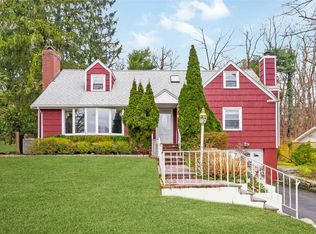 43 Concord Rd, Ardsley, NY 10502