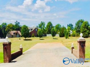 70 County Road 490, Trinity, AL 35673