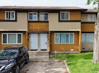 6 Mackenzie Mews, Regina, SK S4N5M5