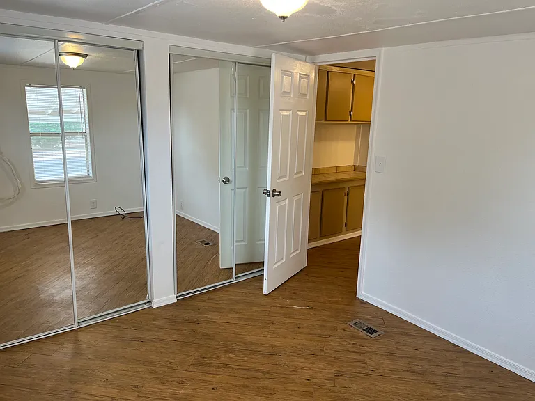 3876 E Hearne Ave — Photo 12