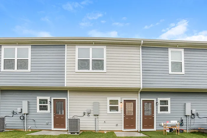 8071 Logan Dr — Photo 10