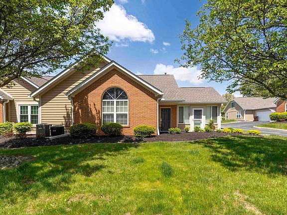 2nd image of 44 Green Ln