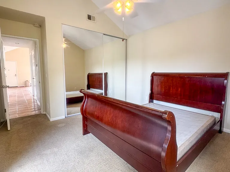 2443 Caminito Ocean Cv — Photo 12