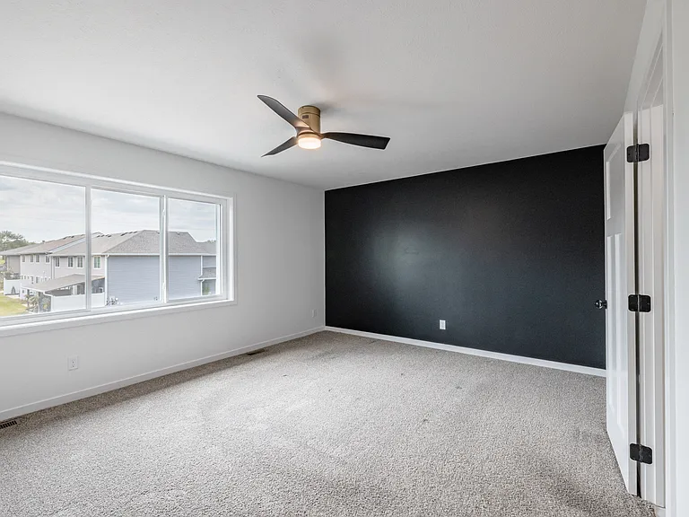 6204 Franciscan Dr — Photo 32