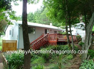 17120 SE Oatfield Rd, Milwaukie, OR 97267