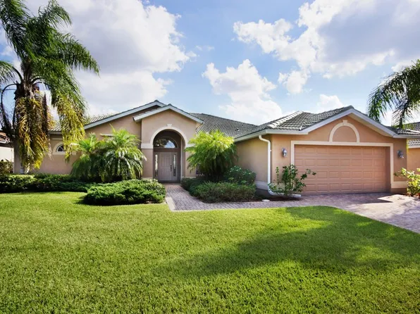 2125 Berkley Way, Lehigh Acres, FL 33973
