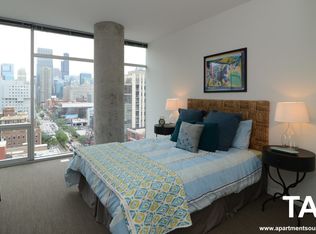 805 Lasalle Convertible, Chicago, IL 60654