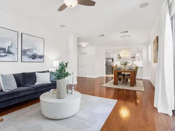8301 Rio San Diego Dr Unit 2, San Diego, CA 92108