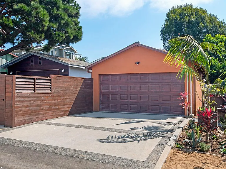 2 car garage
