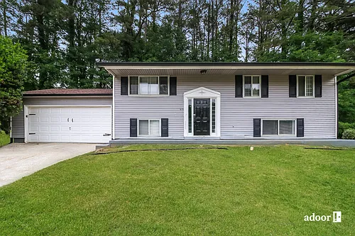 5963 Heather Ct Photo 1
