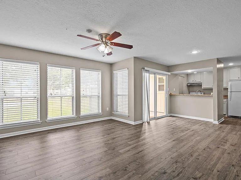 250 El Dorado Blvd #127 — Photo 2