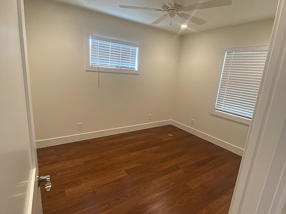 5th image of 2020 Olivera Ave
