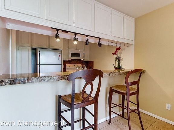 5th image of 3750 Bayside Walk Unit 9