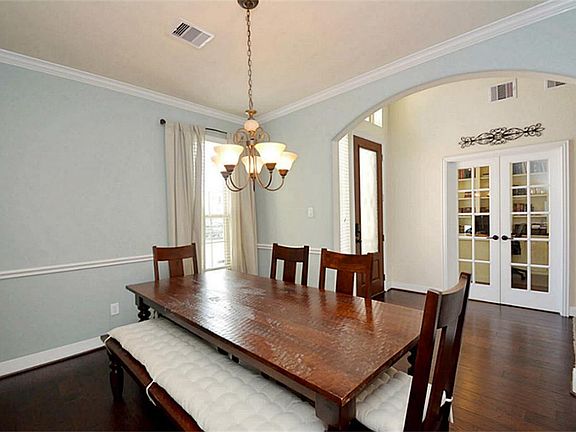 3rd image of 1414 Aspen Hollow Ct