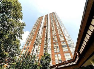 7 Concorde Pl #3601, Toronto, ON M3C 3N4