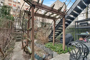 Rented by LG Fairmont Group